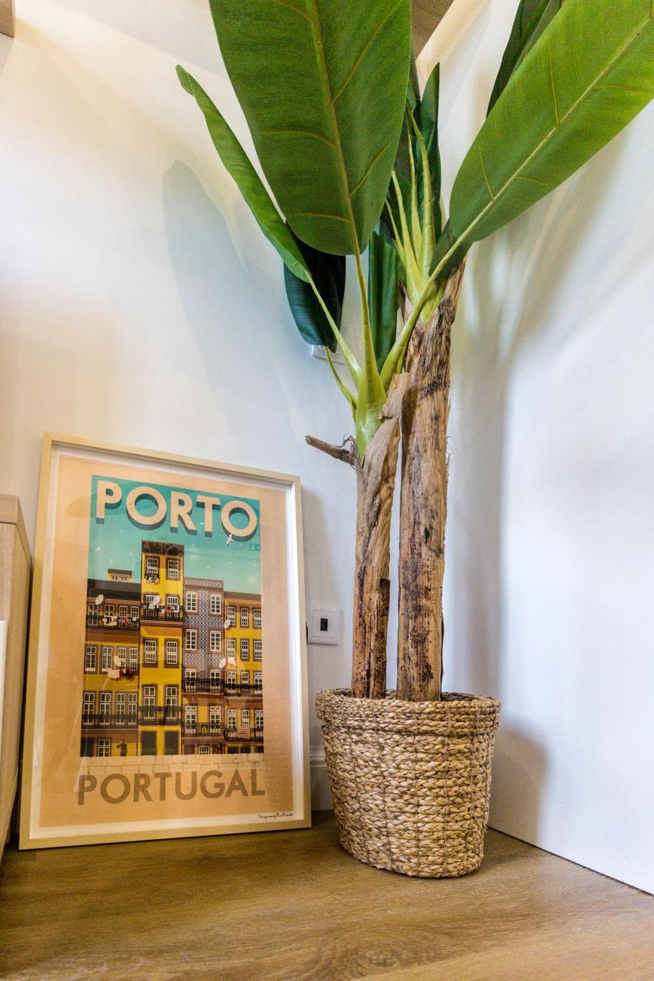 Guest H4U - Porto Bonfim Heroismo Exterior photo